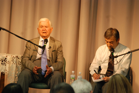 「霊性の神学」フーストン氏来日講演　クリスチャンの関係性見直す
