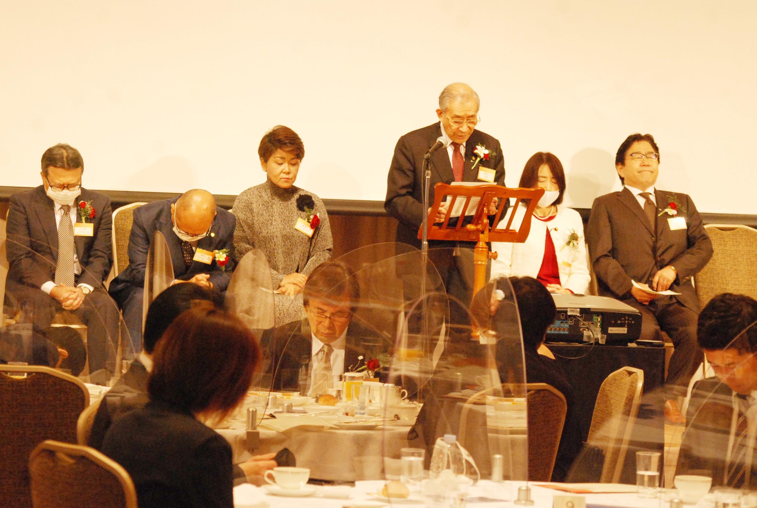 コロナ禍の国家朝餐祈祷会 第20回開催 この時期だからこそ祈りを 十字架語らずしてキリストの平和はない