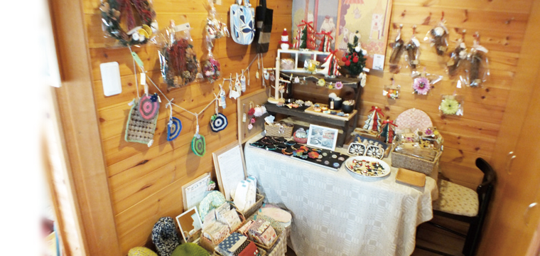 長野県小諸のノルウェーカフェでクリスマス・マーケット