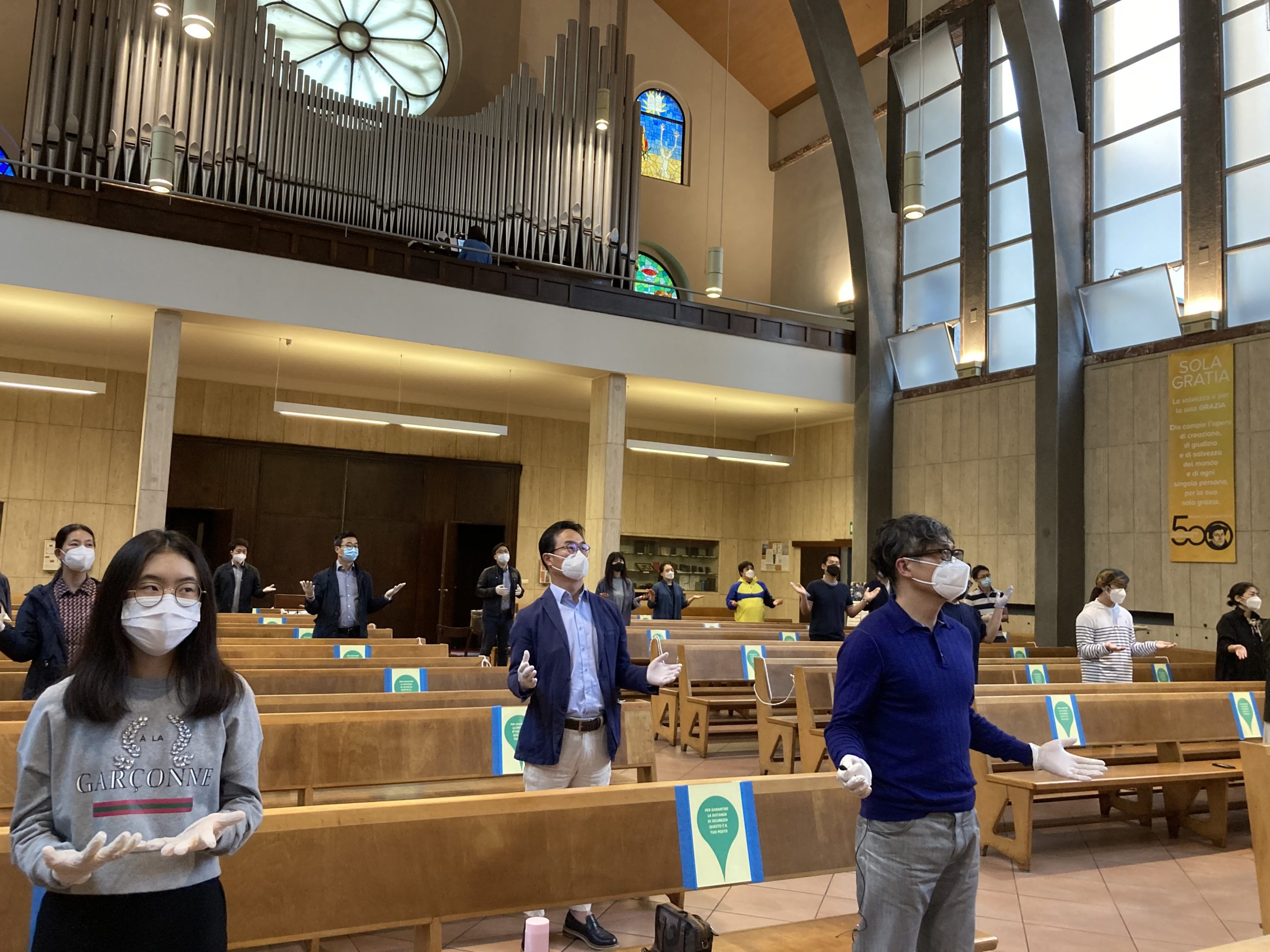 ３か月以上の閉鎖経て教会堂での礼拝再開 「言葉で言い表せないほどの感動」 レポート・内村伸之　ミラノ賛美教会牧師