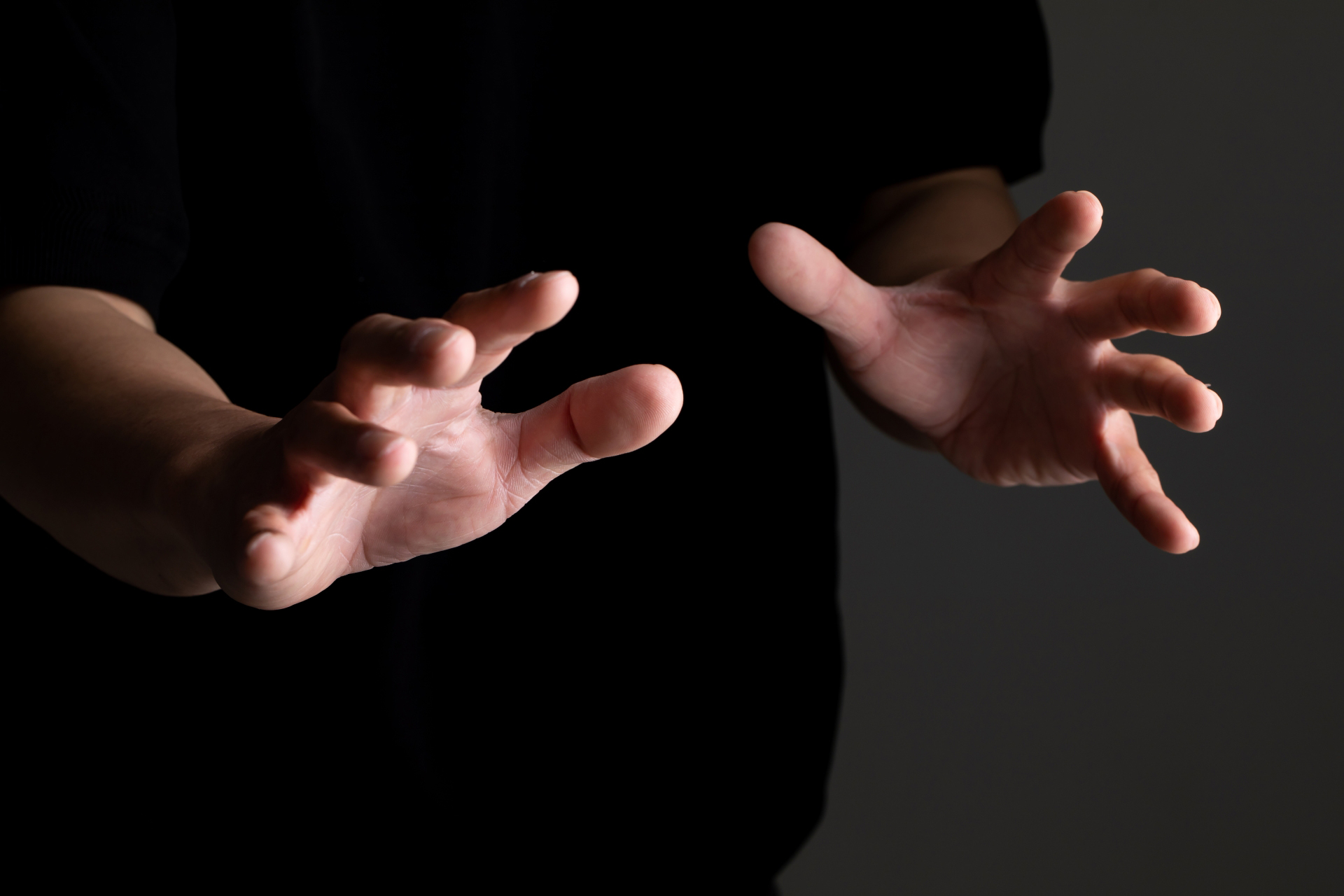 「自死を悼む人は幸いである」（ミア・ストウヴ）　苦しむ人と連帯するＪ・Ｂ・メッツの神学