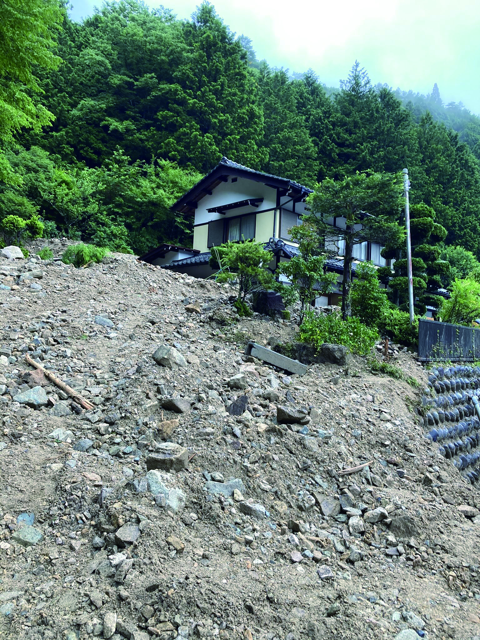 岐阜県豪雨被災地に緊急支援 県内牧師ら　救援物資を車一台に積んで