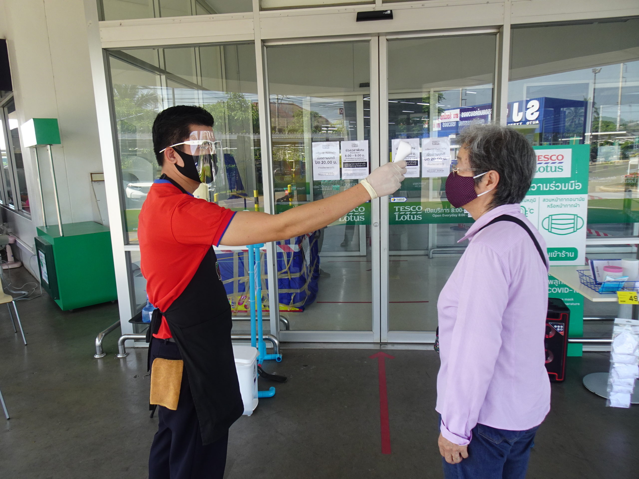 タイ  クーデター多発で「非常事態」慣れも　対策効果で新規感染者減少　レポート・有澤達朗　タイ・ミェン族宣教師