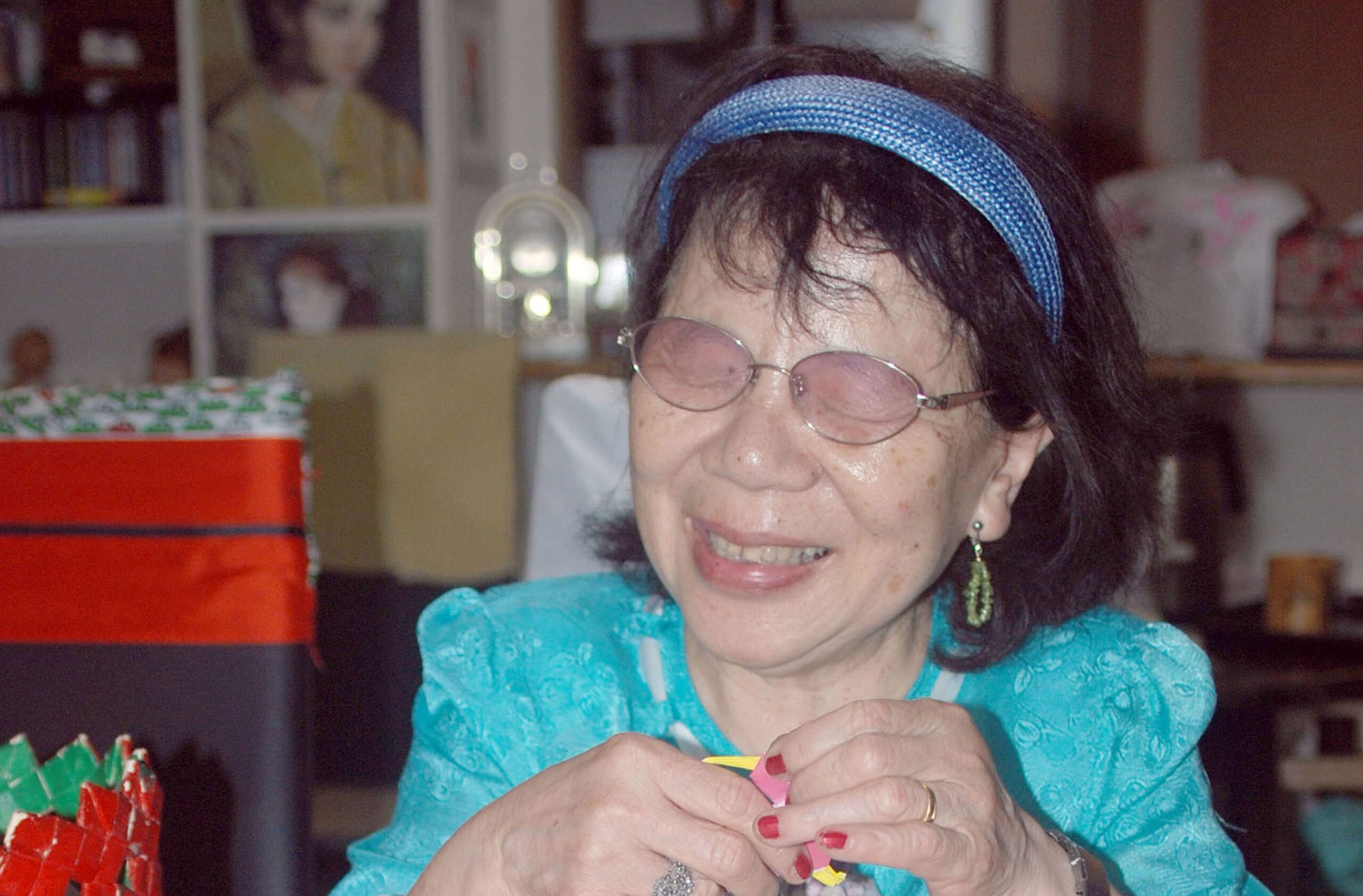 全盲になってから、神様が見えるようになりました　いつでもどこでも折り紙を折る   大塚郁代さん　「見える時は見えるものにつまづいた」