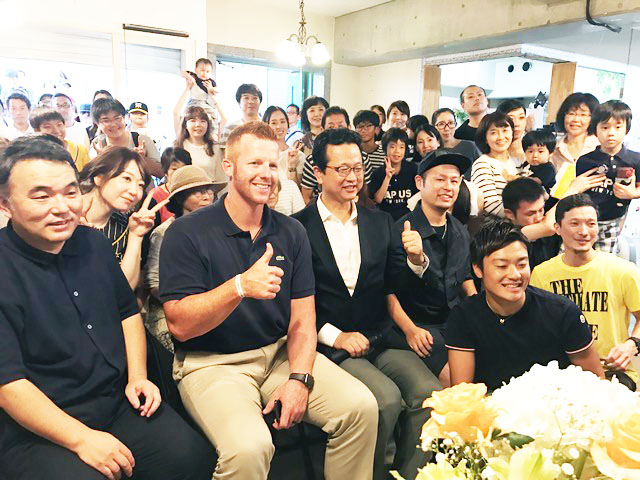 困難の地に励まし届けたい 元阪神のマートン選手 台風被災教会訪問