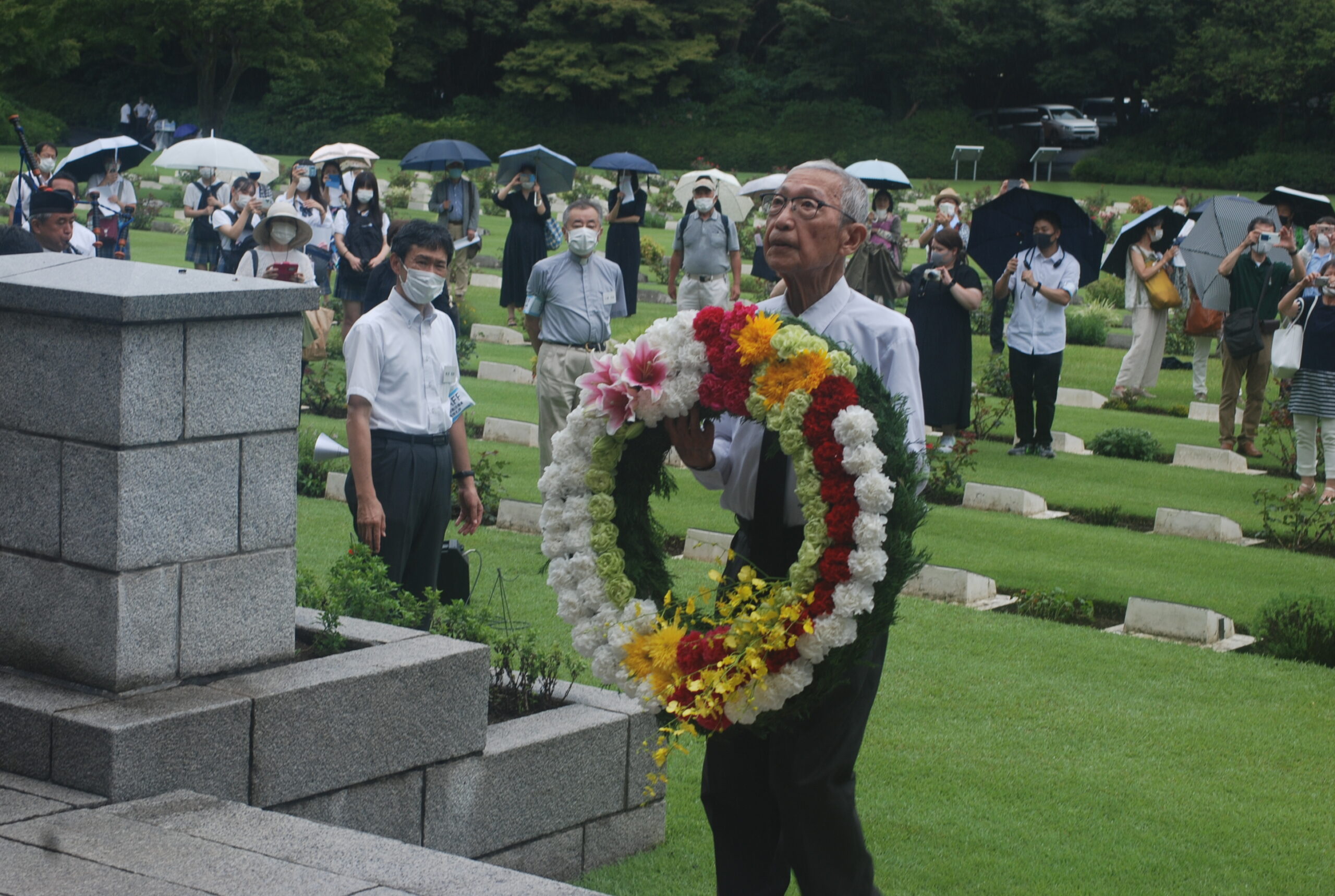 第27回英連邦戦没捕虜追悼集会で関田氏  日本国家の公的謝罪が東アジアの共生の道開く