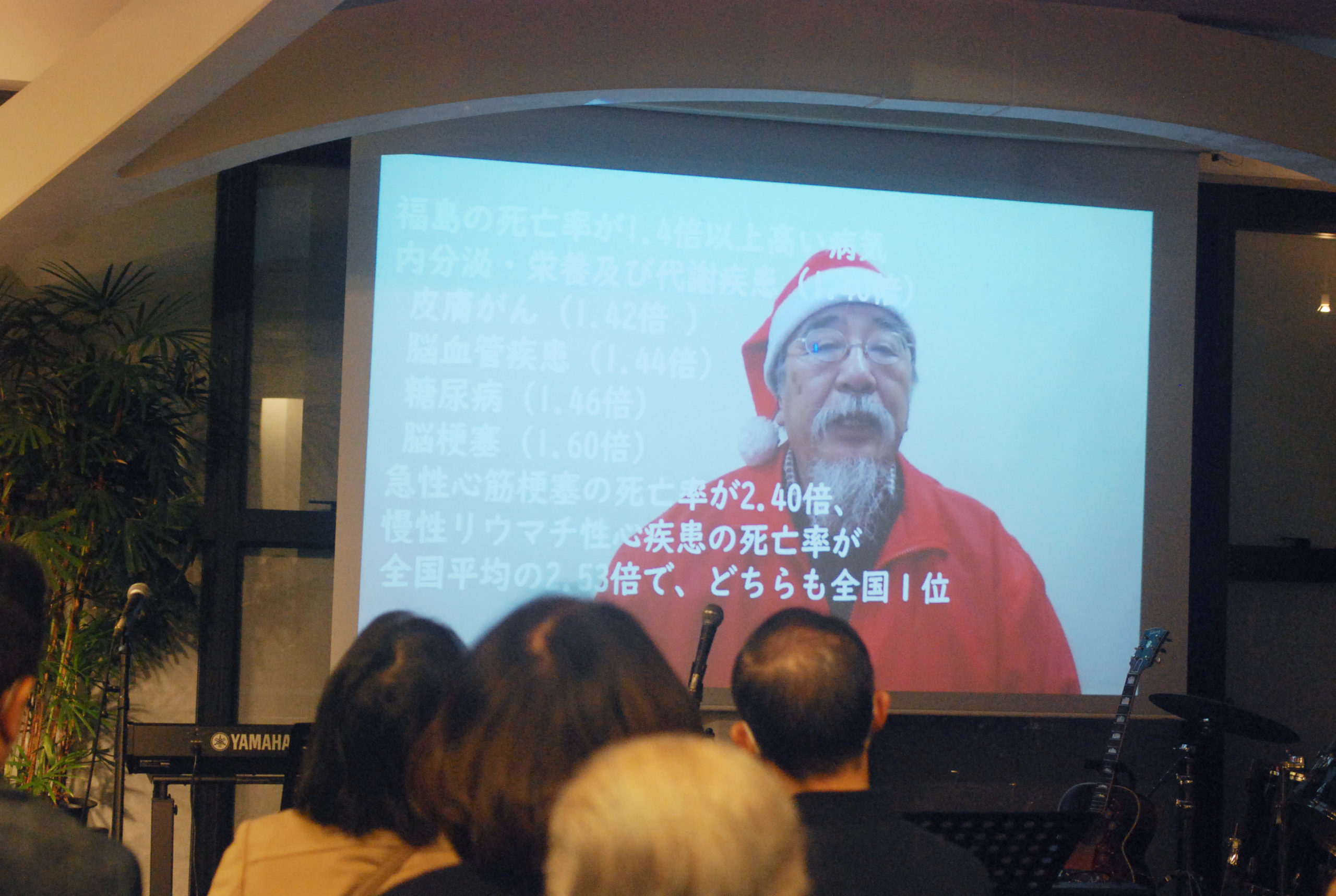 理不尽な多くの死の背後に神の御手が　３・11「超教派一致祈祷会」で坪井氏　映像で現地報告