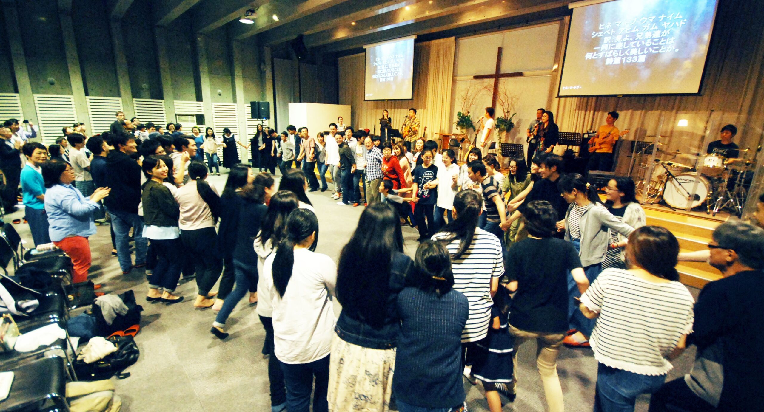 建国70周年 「エルサレムマーチ」「いのちの行進」映像も 私たちが祝福受けるため祈る 札幌  若者対象に「イスラエルのために祈る集会」