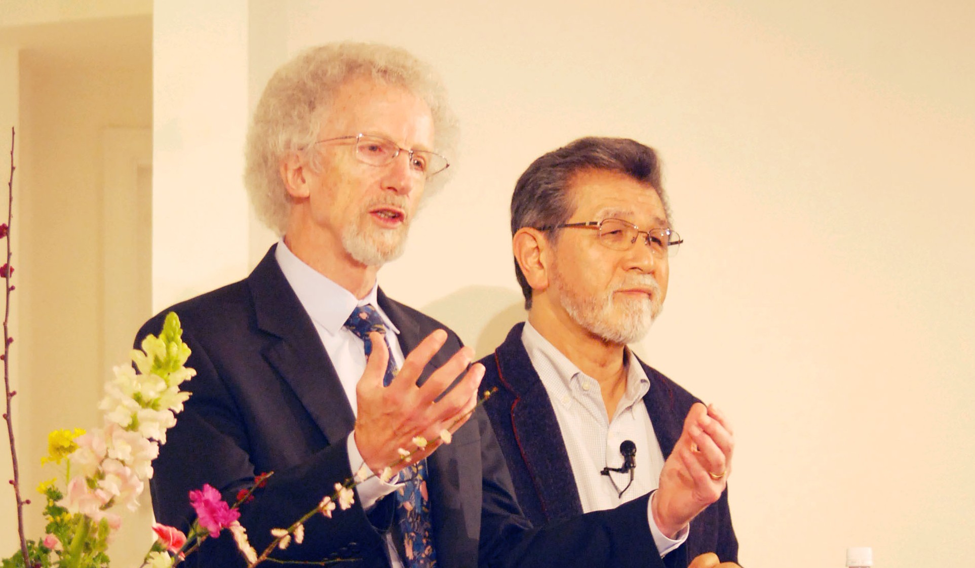 どんなものも神の愛から引き離せない ヤンシー氏  痛む被災地の人々に神の慰め語る 福音の真理は手から心に、それから頭に