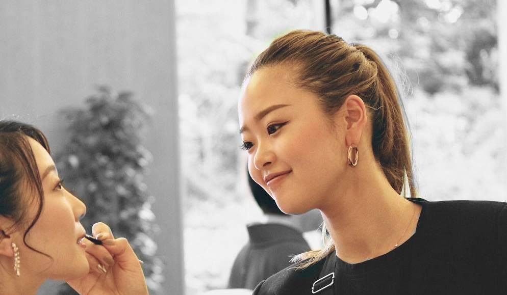 自分変えたヘアメイクを仕事に メイクアップアーティスト HANNAさん