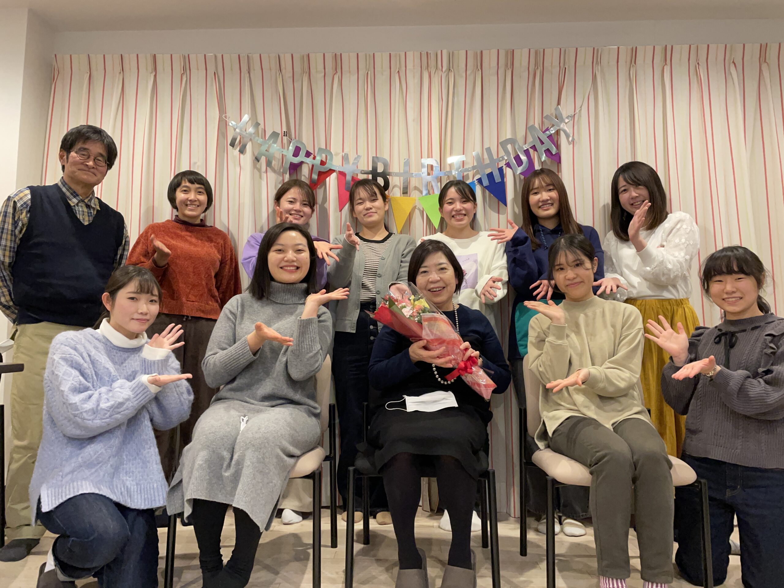 遠州栄光教会・静聴寮  仕える人を育てるのは教会の務め  信徒の遺贈跡地を学寮に 「家族みたいに親しく接してくれる」