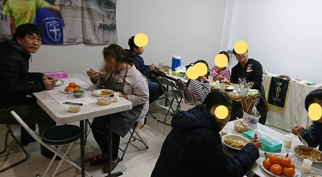 苦しむ家族に食事とキリストを　尼崎で子ども食堂「ことり」スタート