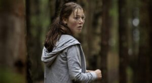 キャンプ場襲った銃乱射事件 72分間の恐怖をリアルに描く 映画「ウトヤ島、7月22日」