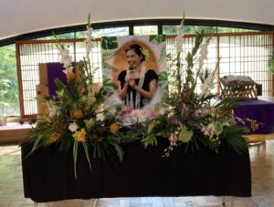 「賛美フラ」を日本に普及 中野めいこ氏偲ぶ会