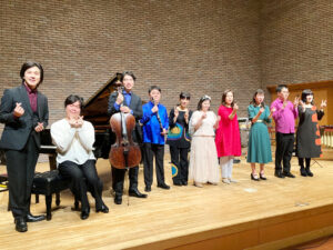 日韓〝障がい〟こえ一つ　共に平和と差別撲滅願う