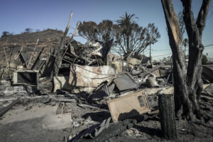 ОBカリフォルニア山火事現地支援活動続報　ロサンゼルス近郊の被害状況