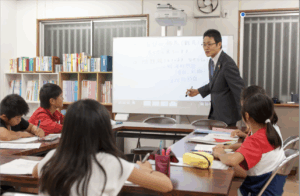 発達障害の子を見ると、昔の自分がそこにいる　翼学院グループ学院長・芦澤唯志さん