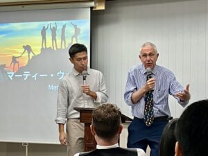 【速報】『やる気を引き出すメンタリング』出版記念パーティー開催 マーティー・ウッズ宣教師