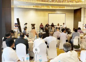 世界の聖書活用　人生・社会に影響　多様性の中で協力模索