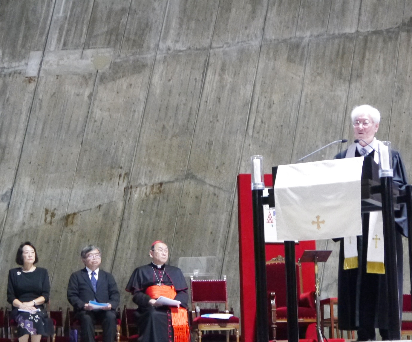 聖書は日本に何をもたらしたか　聖書普及事業150年記念式典　国内外から