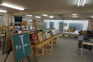 教会でホンダマモル展　吹田聖書福音教会