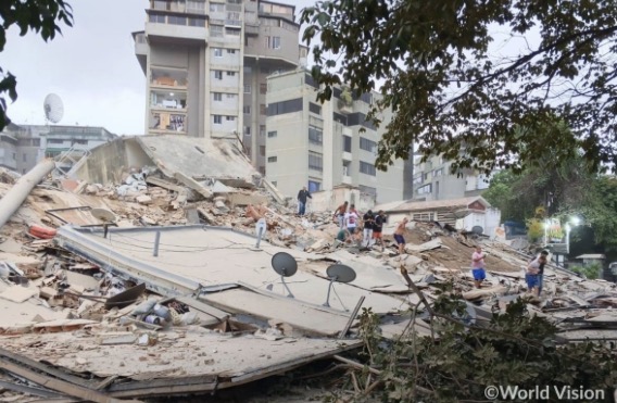 ベネズエラ大地震、1400人超――ワールド・ビジョンが緊急支援を開始