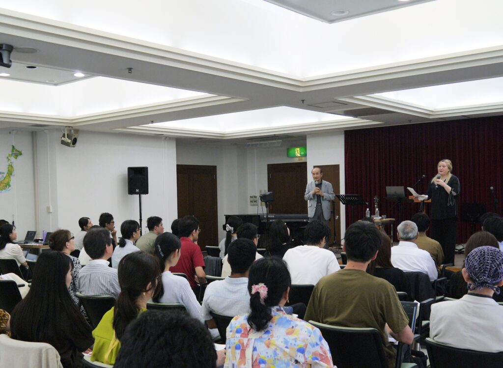 【速報】「リーダーシップ」「世代間協働」日本の文脈で　ローザンヌ運動・エイジア氏来日
